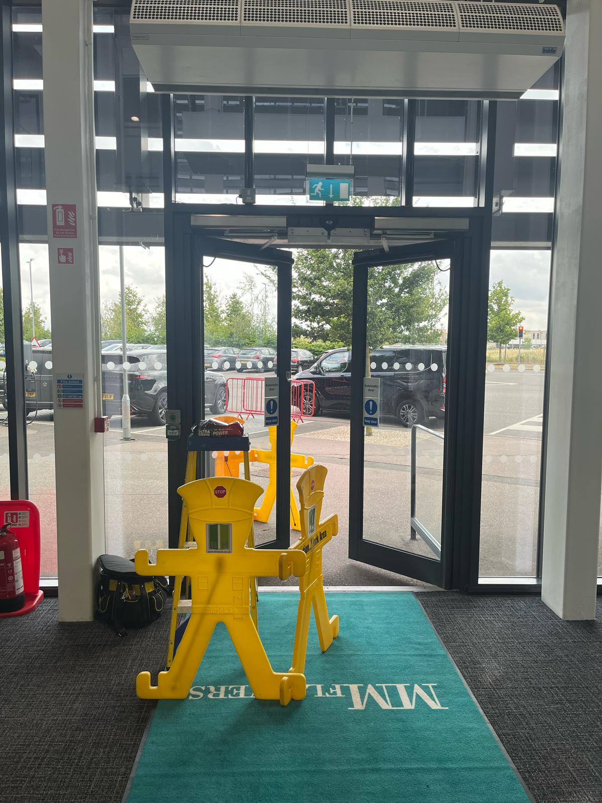 Automatic door service in Cambridge